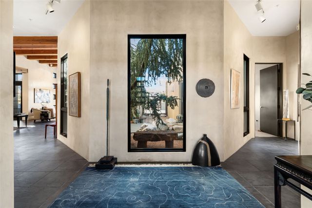 16 Plano Arbolito, Santa Fe, NM 87506