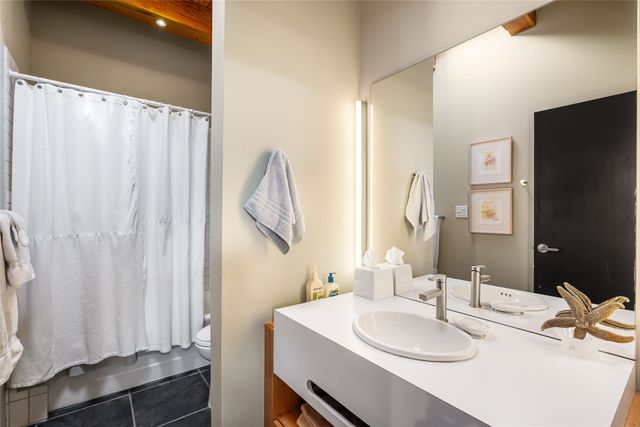 16 Plano Arbolito, Santa Fe, NM 87506