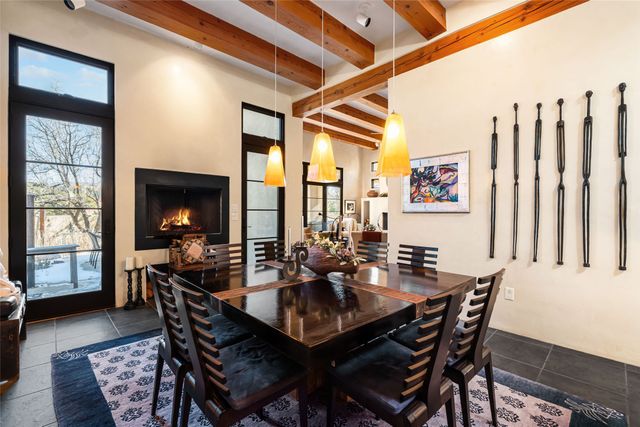 16 Plano Arbolito, Santa Fe, NM 87506