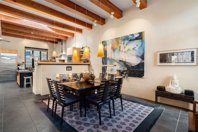 16 Plano Arbolito, Santa Fe, NM 87506