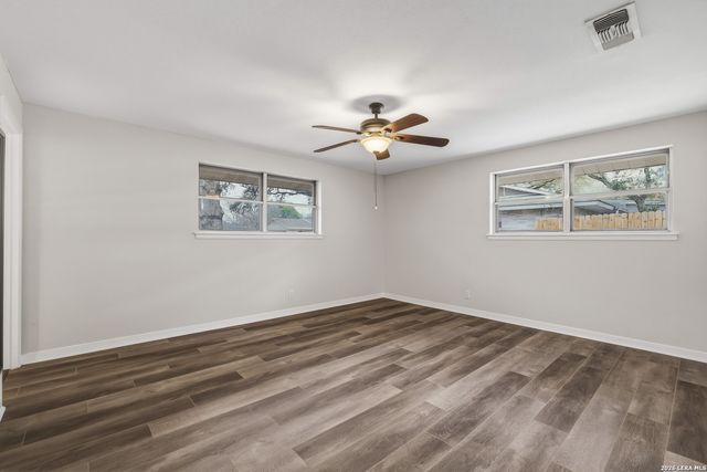 630 Rocklyn, Windcrest, TX 78239