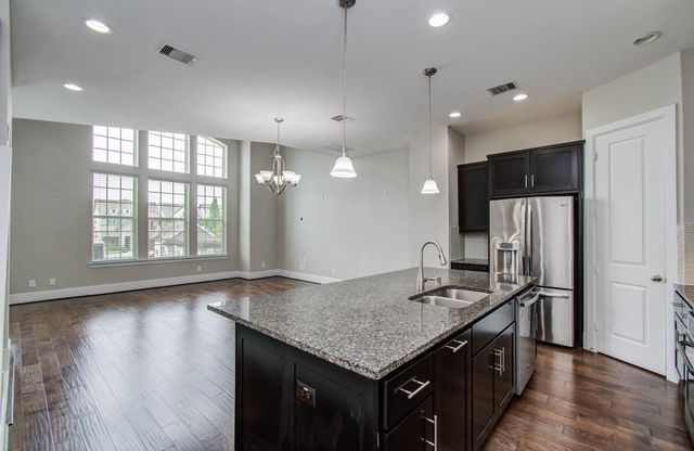 11023 Acorn Falls Drive, Houston, TX 77043