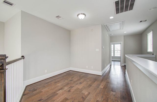 11023 Acorn Falls Drive, Houston, TX 77043