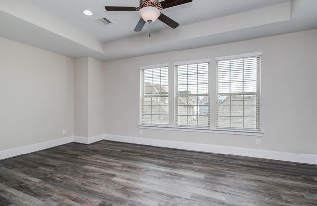 11023 Acorn Falls Drive, Houston, TX 77043