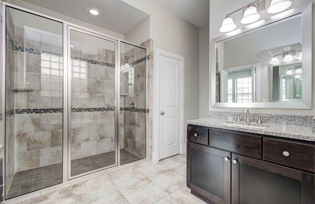 11023 Acorn Falls Drive, Houston, TX 77043