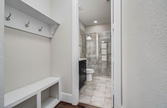 11023 Acorn Falls Drive, Houston, TX 77043