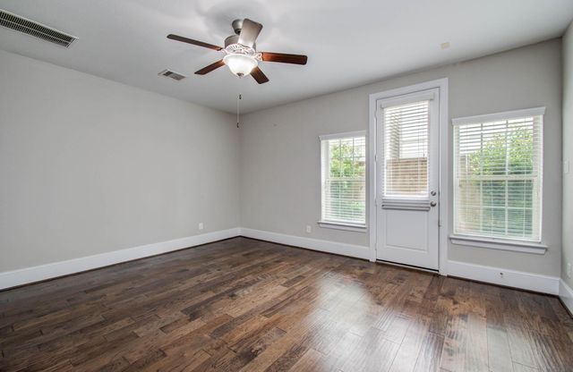 11023 Acorn Falls Drive, Houston, TX 77043
