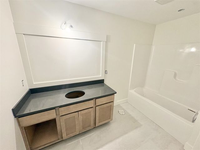 5967 Claymont Court, Caledonia, MI 49316