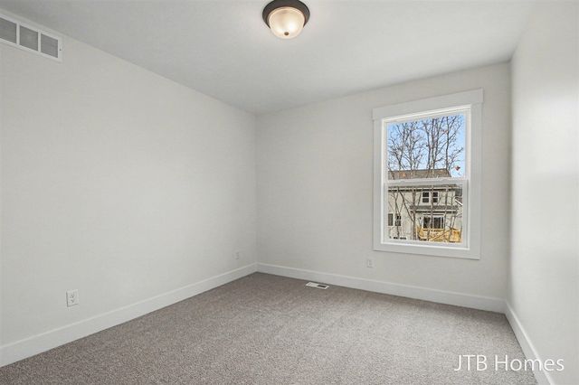 5967 Claymont Court, Caledonia, MI 49316