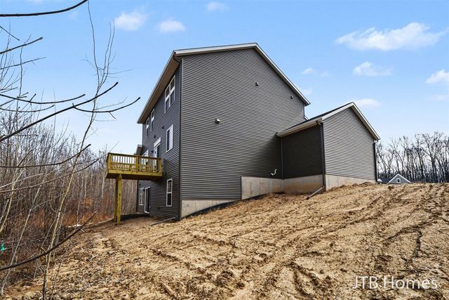 5967 Claymont Court, Caledonia, MI 49316