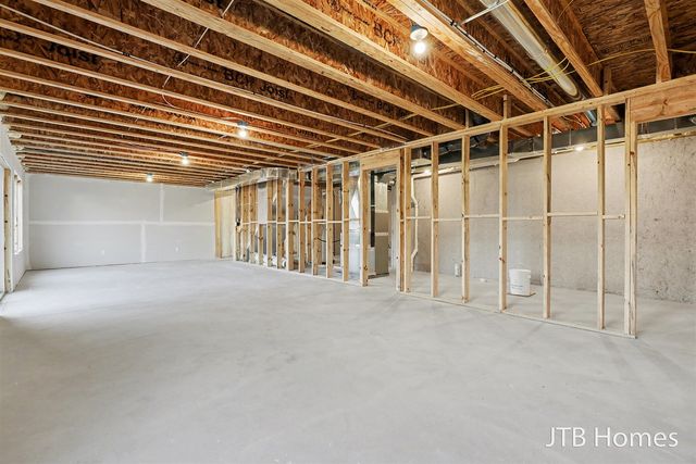 5967 Claymont Court, Caledonia, MI 49316