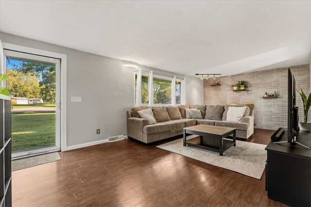 3513 Knollwood Drive, Beavercreek, OH 45432