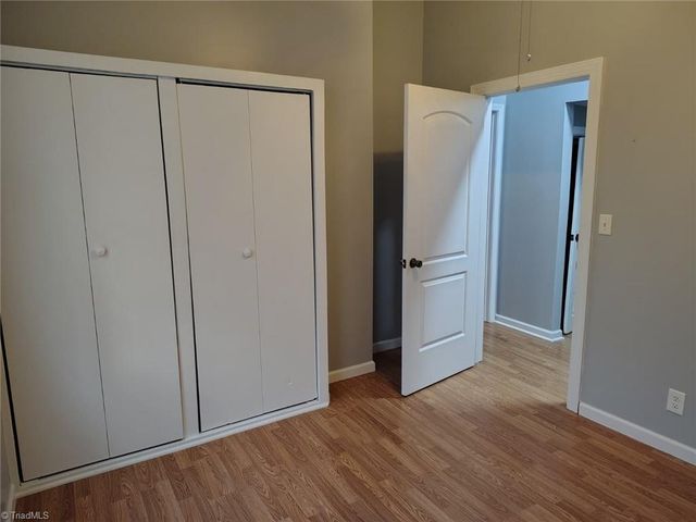 1414 E Green Drive, High Point, NC 27260