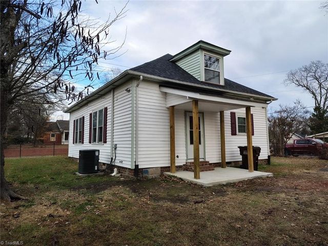 1414 E Green Drive, High Point, NC 27260