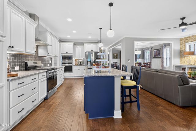 1434 Jakes Way, Fuquay Varina, NC 27526
