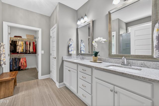 1434 Jakes Way, Fuquay Varina, NC 27526