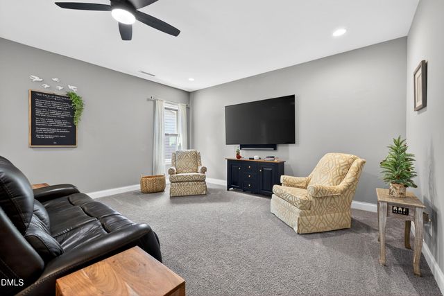 1434 Jakes Way, Fuquay Varina, NC 27526