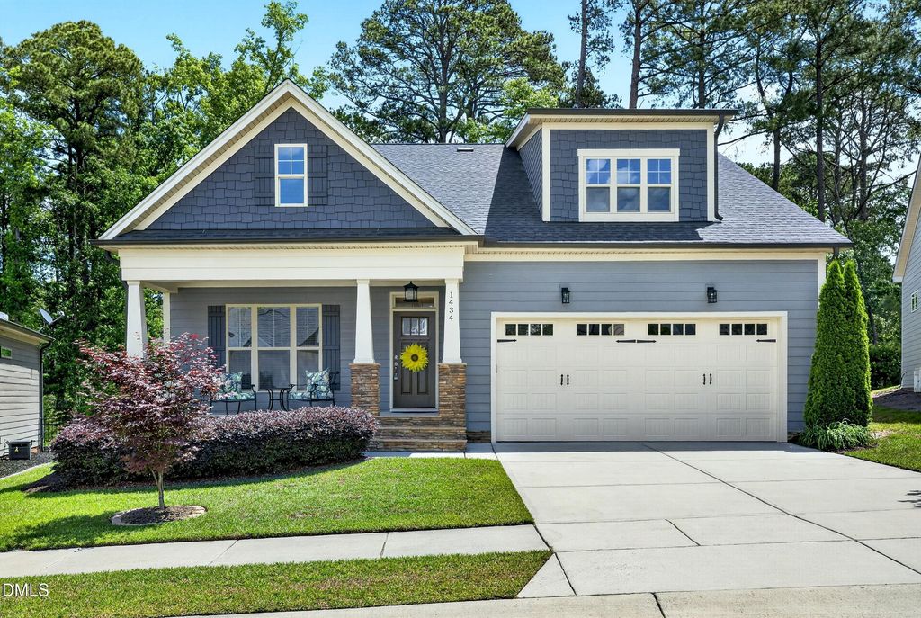 1434 Jakes Way, Fuquay Varina, NC 27526