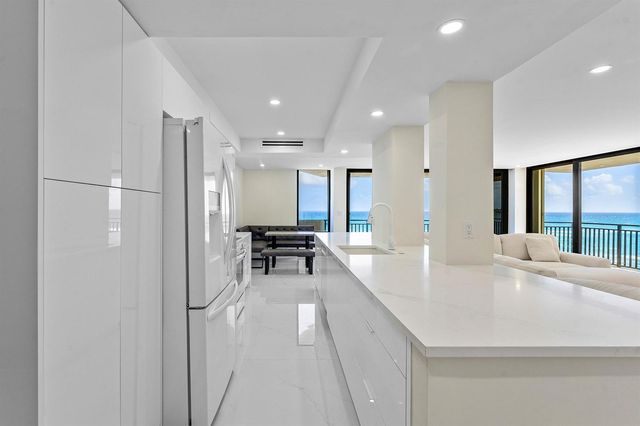 5460 N Ocean Drive 5b, Singer Island, FL 33404