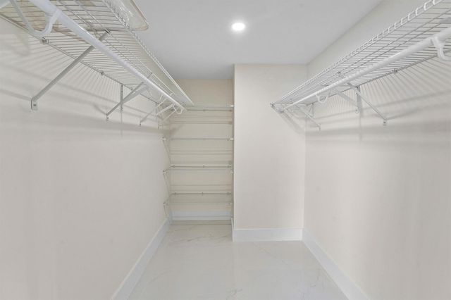 5460 N Ocean Drive 5b, Singer Island, FL 33404