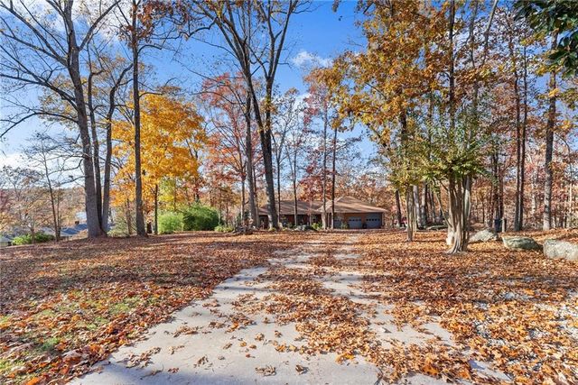 8140 Lanier, Cumming, GA 30041