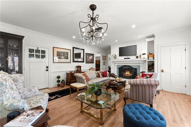 8140 Lanier, Cumming, GA 30041