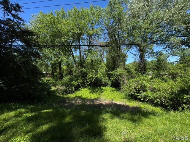 10264 Dacey Drive, Dellwood, MO 63136
