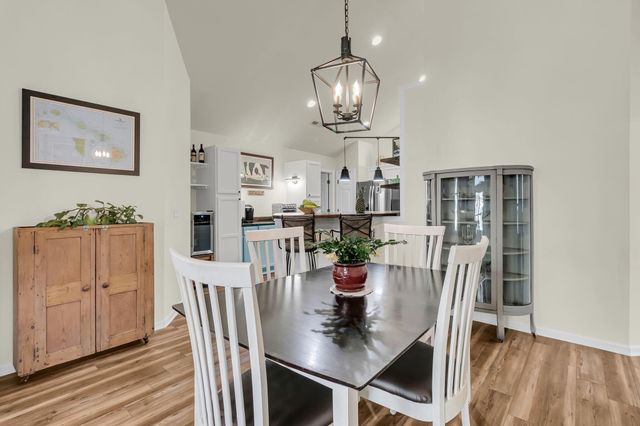 8800 Dorchester Road 2001, North Charleston, SC 29420