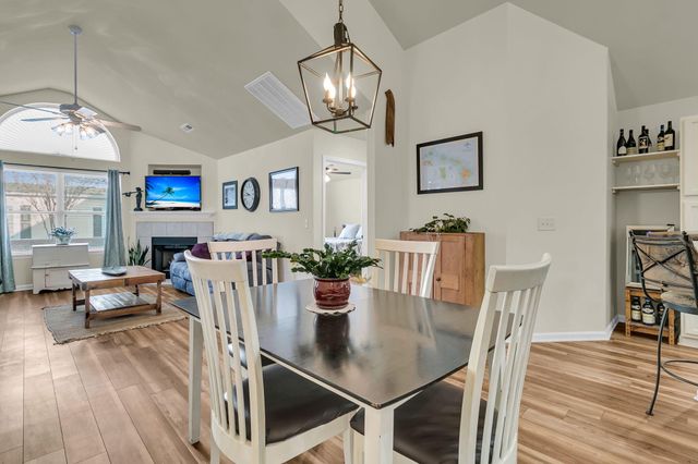 8800 Dorchester Road 2001, North Charleston, SC 29420