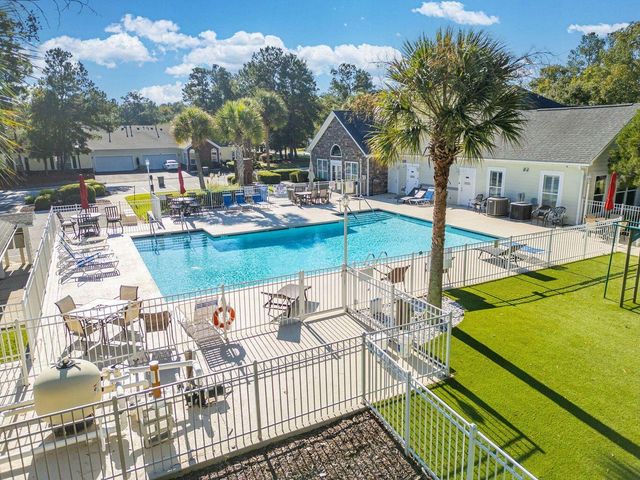 8800 Dorchester Road 2001, North Charleston, SC 29420