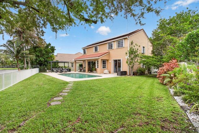 480 Cambridge Drive, Weston, FL 33326