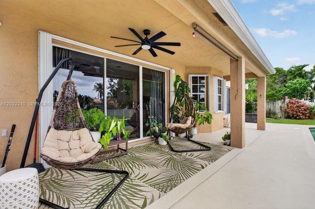480 Cambridge Drive, Weston, FL 33326