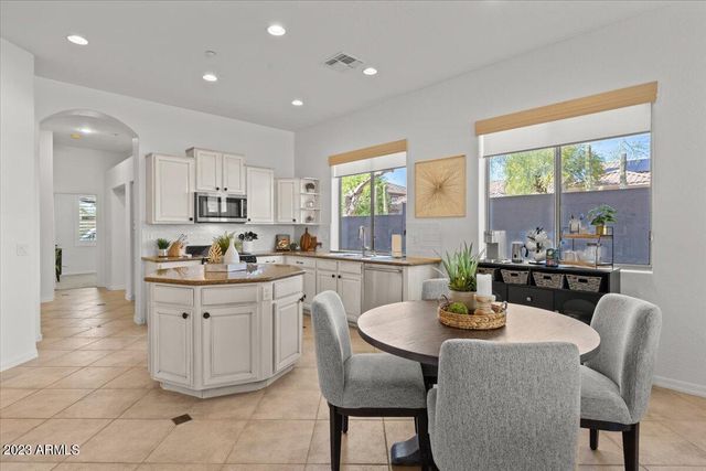 14257 N 106th Place, Scottsdale, AZ 85255