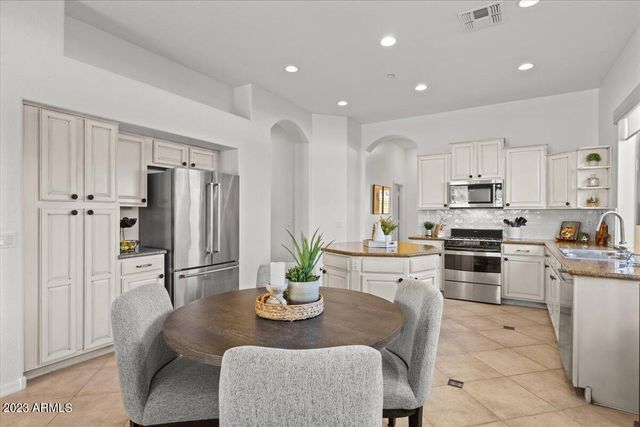 14257 N 106th Place, Scottsdale, AZ 85255