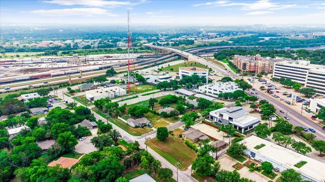 4500 Valentine Street, Fort Worth, TX 76107