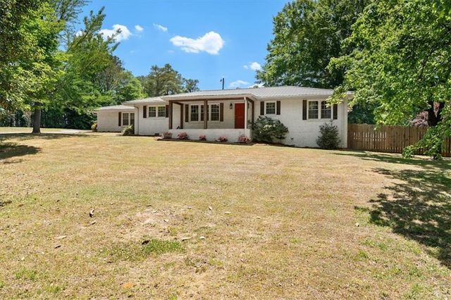 1172 Alabama Street, Carrollton, GA 30117