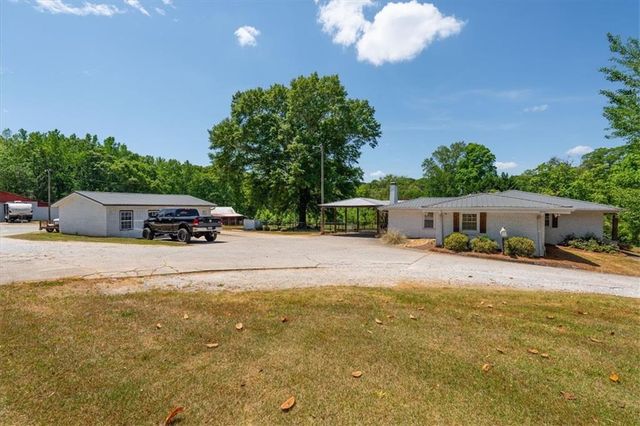 1172 Alabama Street, Carrollton, GA 30117