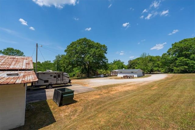 1172 Alabama Street, Carrollton, GA 30117