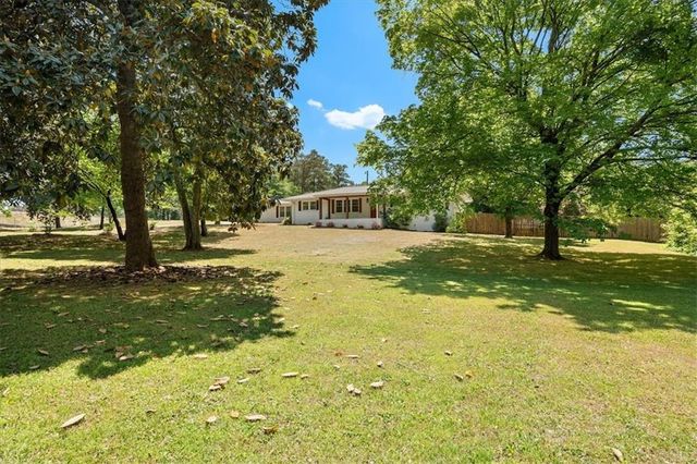 1172 Alabama Street, Carrollton, GA 30117