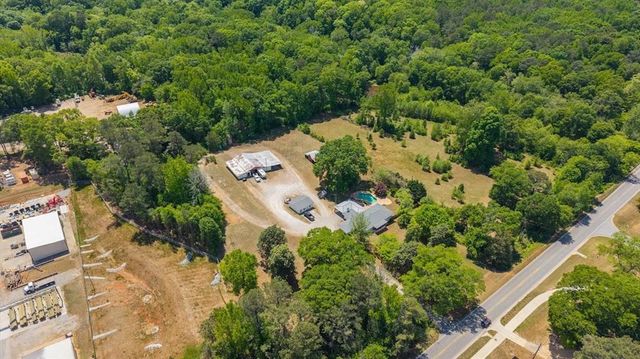 1172 Alabama Street, Carrollton, GA 30117