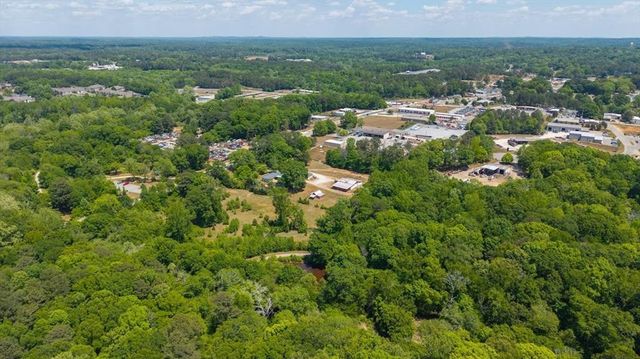 1172 Alabama Street, Carrollton, GA 30117