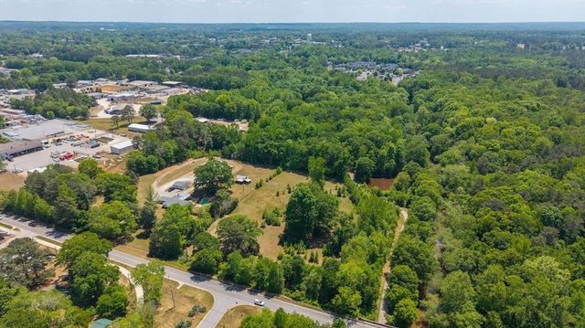 1172 Alabama Street, Carrollton, GA 30117