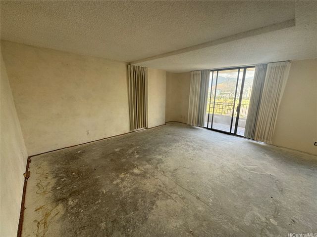 311 Ohua Avenue 2, Honolulu, HI 96815