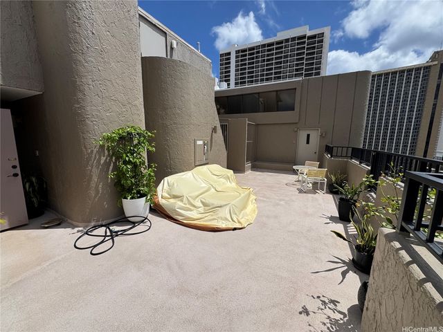 311 Ohua Avenue 2, Honolulu, HI 96815