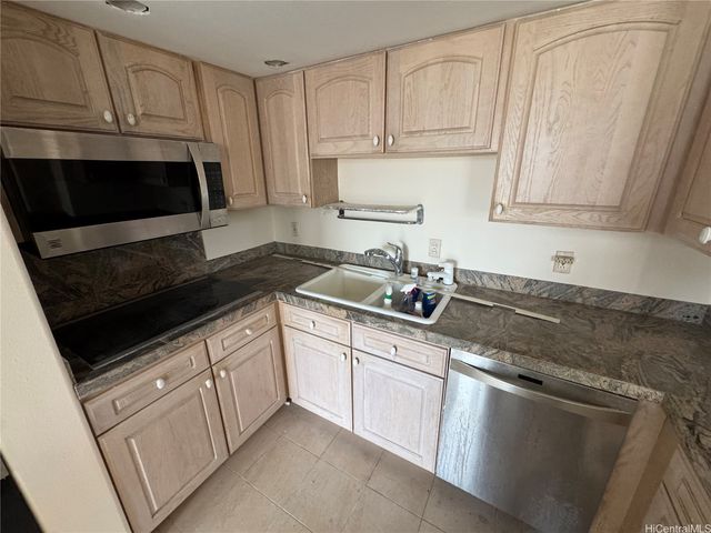 311 Ohua Avenue 2, Honolulu, HI 96815