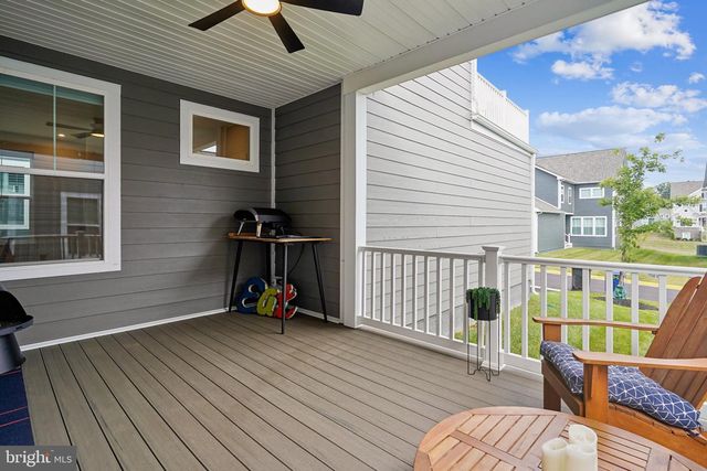 1974 SERVICEBERRY RD, Dumfries, VA 22026