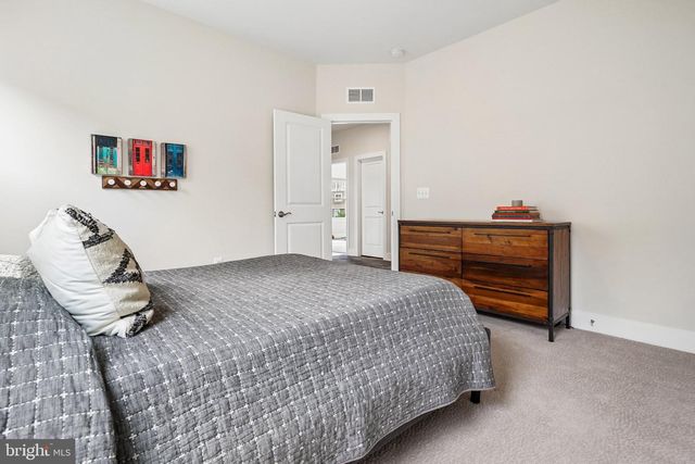 1974 SERVICEBERRY RD, Dumfries, VA 22026