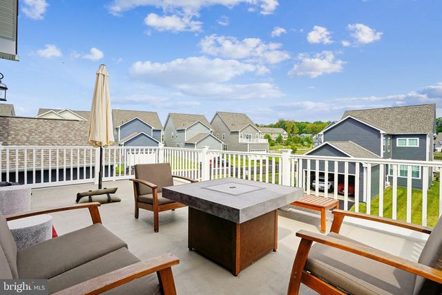 1974 SERVICEBERRY RD, Dumfries, VA 22026