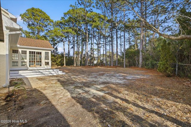 101 Spanish Moss Way, Wilmington, NC 28412