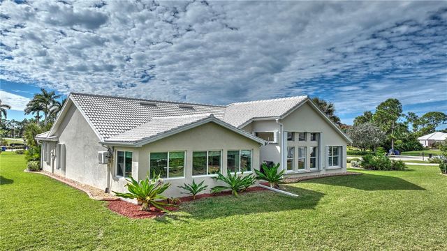 5010 SABLE KEY CIRCLE, Punta Gorda, FL 33955